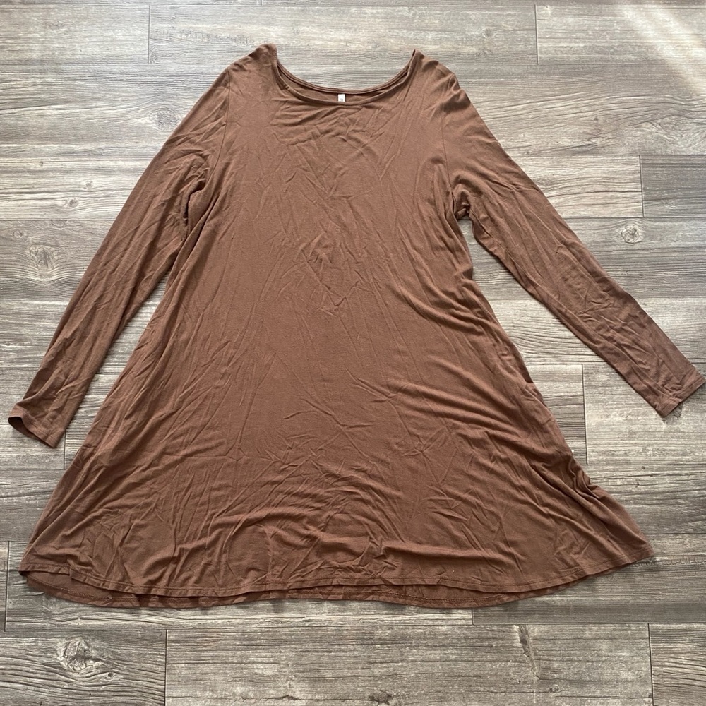 Brown dress
